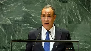وزير الخارجية يبحث مع رئيس المصرف العربي للتنمية الاقتصادية في أفريقيا تعزيز التعاون لدعم التنمية بالقارة