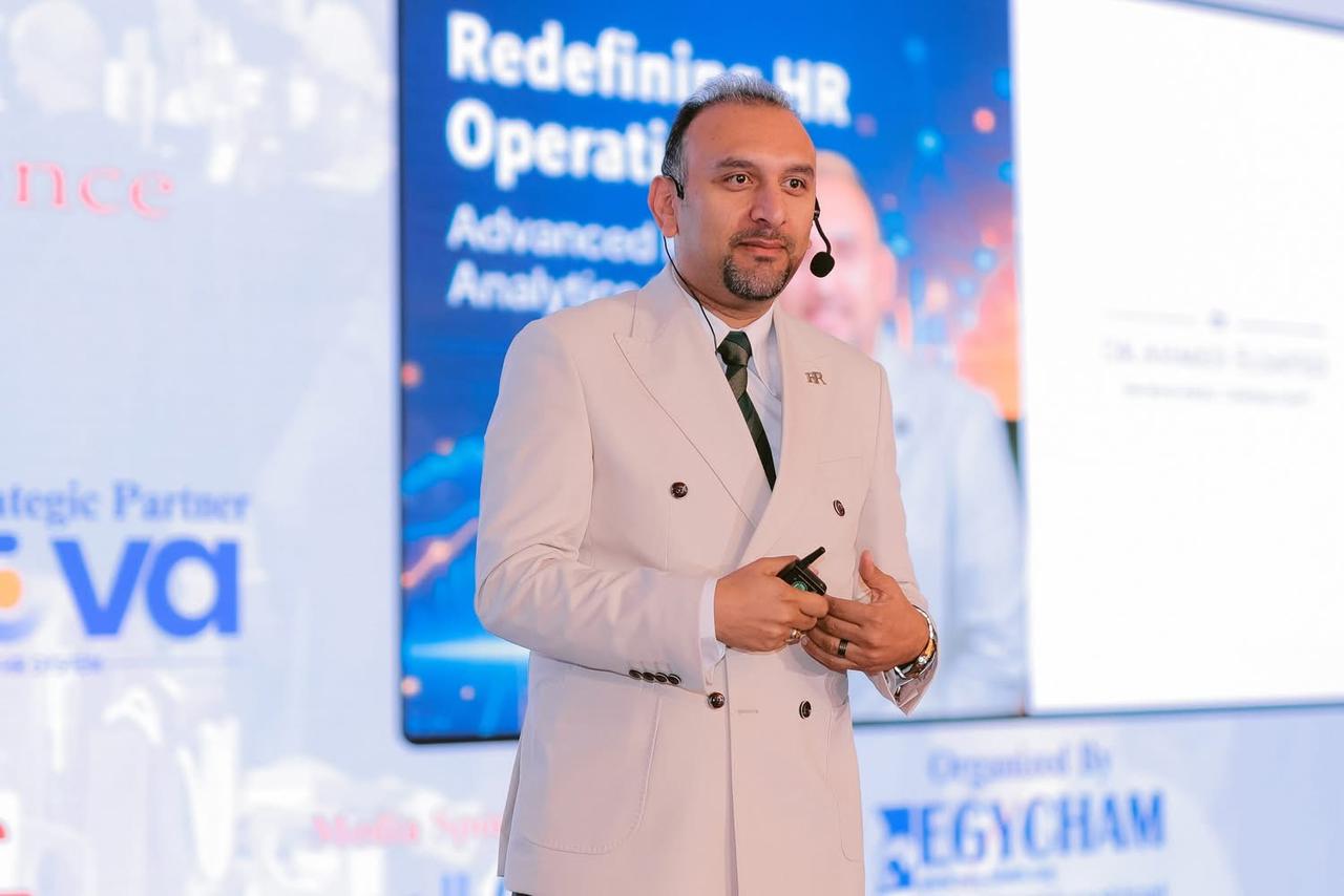 أحمد السيد: زيارة الرئيس الصيني فرصة لنقل الشراكة مع بكين من الاستثمار إلى توطين الصناعة والتكنولوجيا أحمد السيد: زيارة الرئيس الصيني فرصة لنقل الشراكة مع بكين من الاستثمار إلى توطين الصناعة والتكنولوجيا